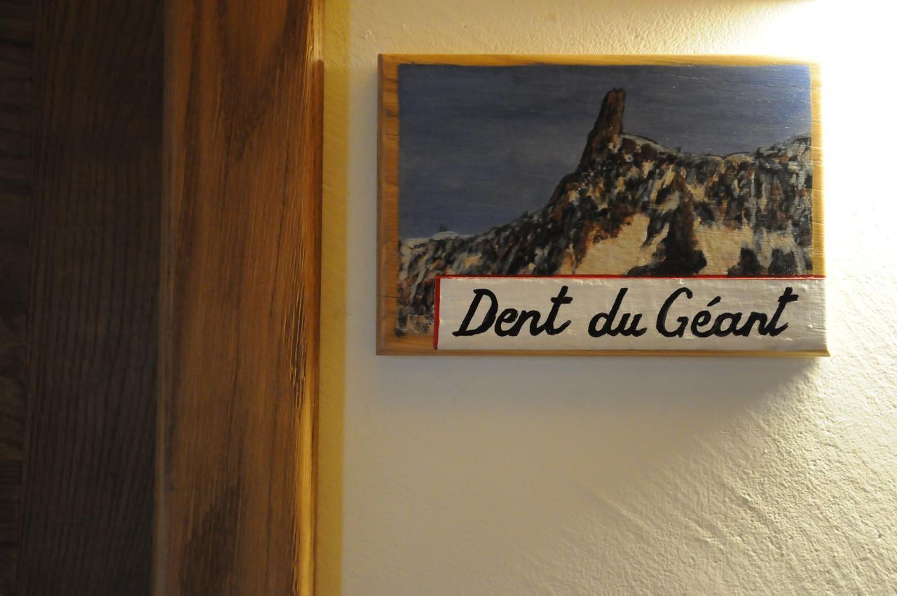 L'Abri Des Amis Otel Courmayeur Dış mekan fotoğraf